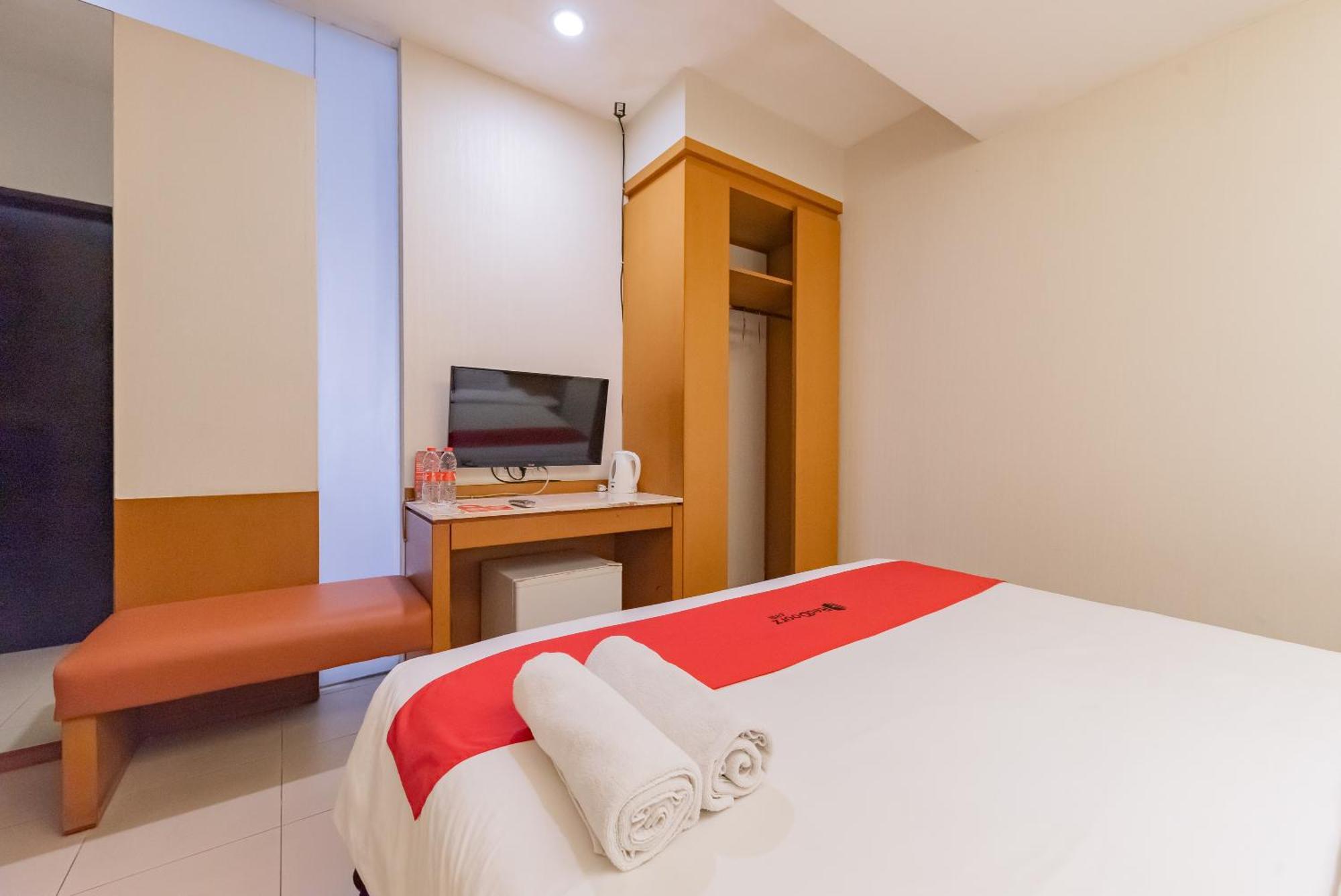 Reddoorz Plus @ Cipaganti Street 3 Bandung Luaran gambar