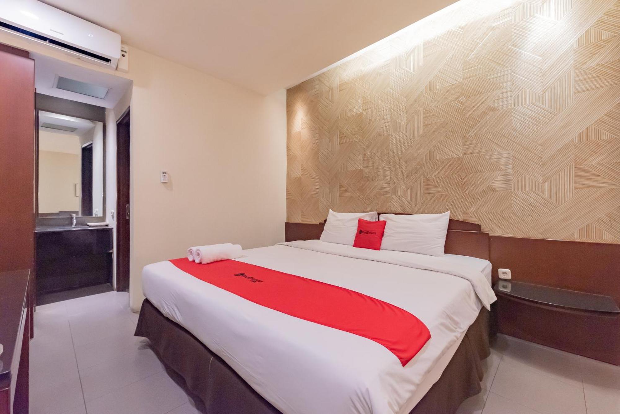 Reddoorz Plus @ Cipaganti Street 3 Bandung Luaran gambar