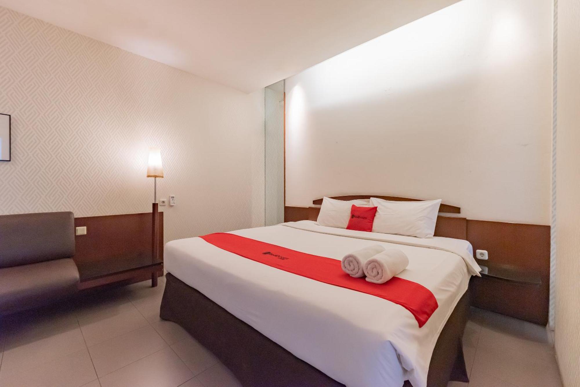 Reddoorz Plus @ Cipaganti Street 3 Bandung Luaran gambar