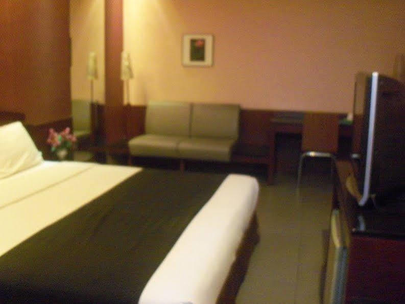 Reddoorz Plus @ Cipaganti Street 3 Bandung Luaran gambar
